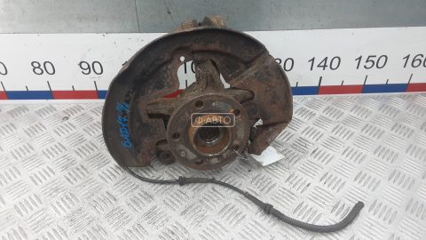 Ступица передняя левая