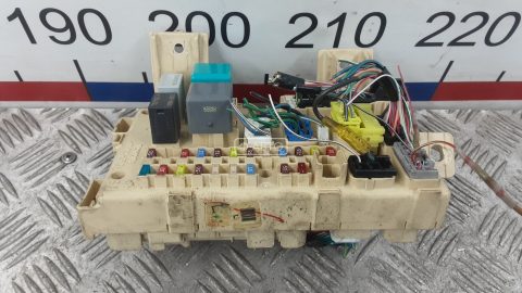 Блок предохранителей