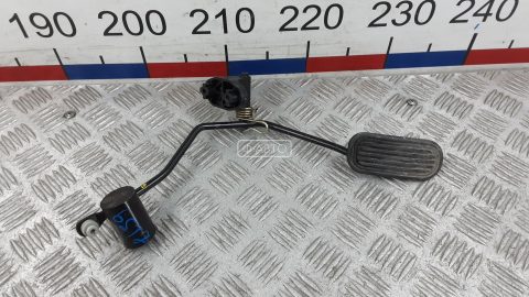 Педаль газа