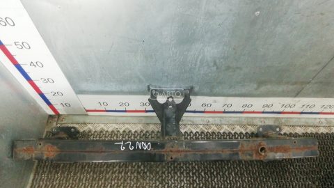 Усилитель бампера передний (кронштейн)