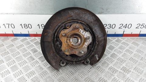 Ступица задняя левая