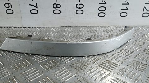 Ус под фару (ресничка) левый