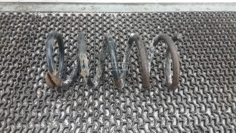 Пружина задняя