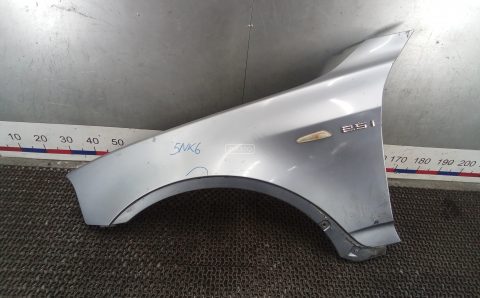 Крыло переднее левое