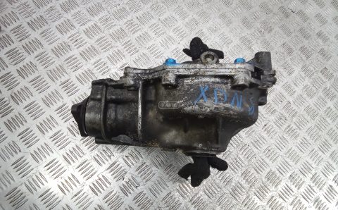 Редуктор переднего моста