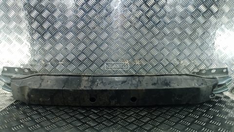 Усилитель бампера