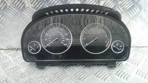 Щиток приборов