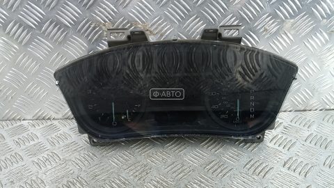 Щиток приборов