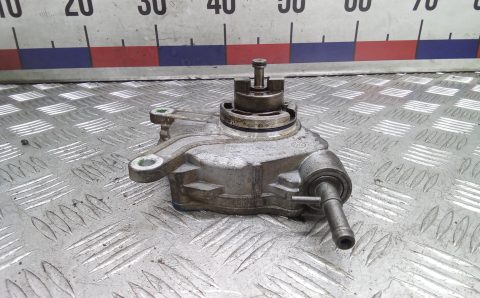 Насос вакуумный