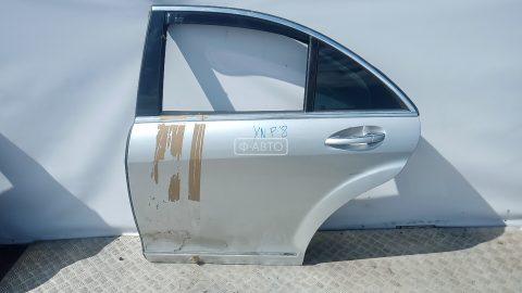 Дверь задняя левая