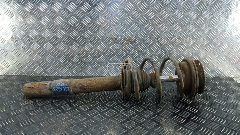 Стойка передняя правая