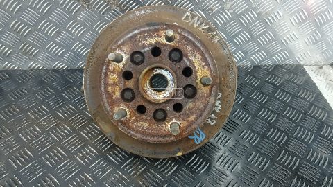 Ступица передняя правая