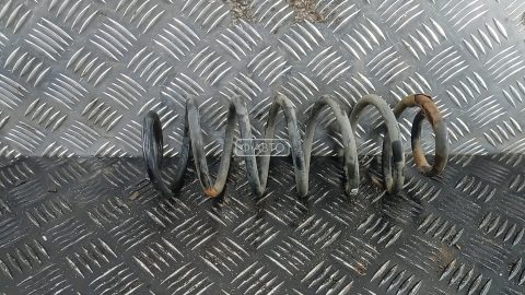 Пружина задняя