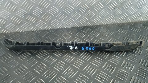 Крепление бампера заднее