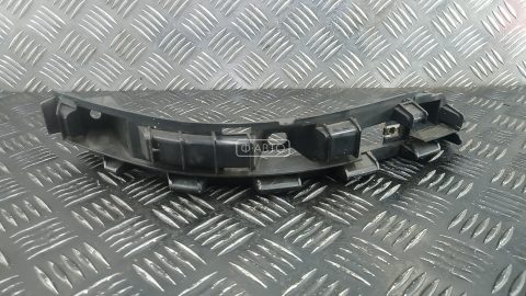 Крепление бампера заднее