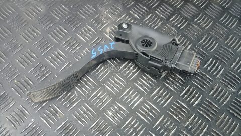 Педаль газа