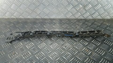 Крепление бампера заднее