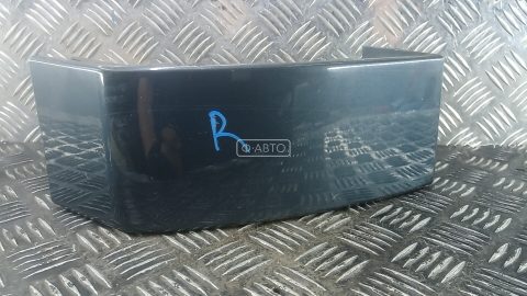 Ус под фонарь правый