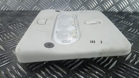 Фонарь освещения салона