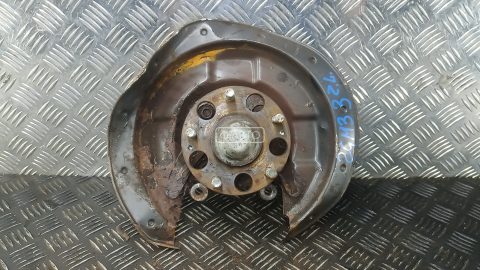 Ступица задняя левая