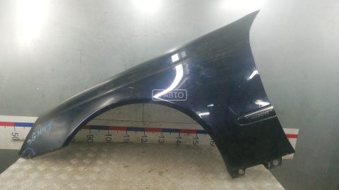 Крыло переднее левое