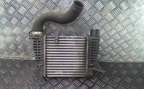 Радиатор интеркулера