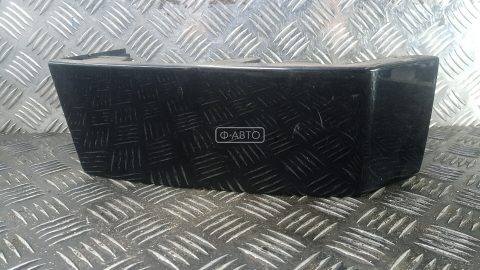 Ус под фонарь правый