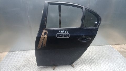 Дверь задняя левая