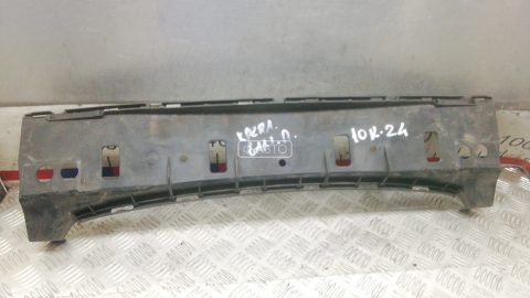 Крепление бампера переднее