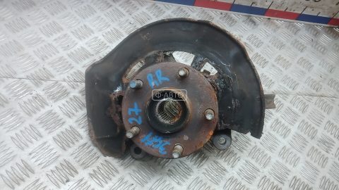 Ступица передняя правая