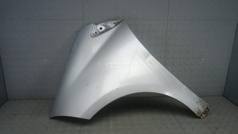 Крыло переднее левое