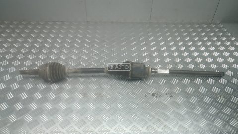 Привод передний правый