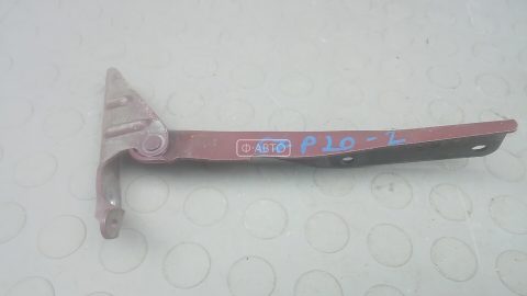 Петля капота