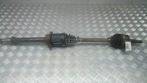 Привод передний правый