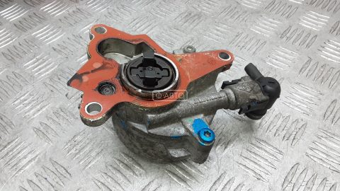 Насос вакуумный