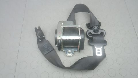 Ремень безопасности с пиропатроном сиденья заднего