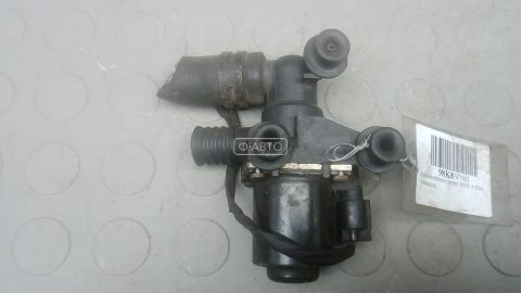 Кран отопителя (печки