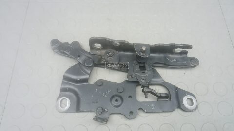 Петля капота