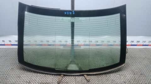 Стекло заднее