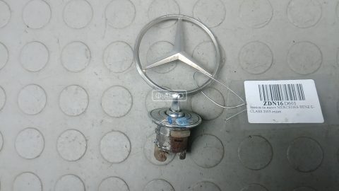 Значок на капот