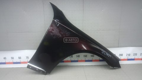 Крыло переднее правое