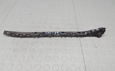 Крепление бампера заднее