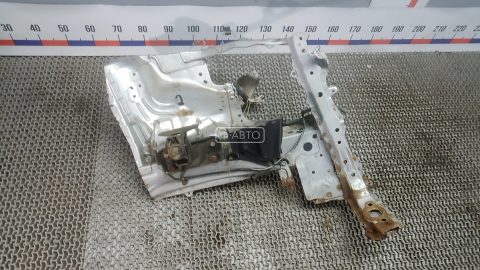 Лонжерон левый