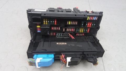 Блок предохранителей