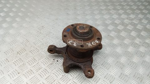 Ступица передняя правая