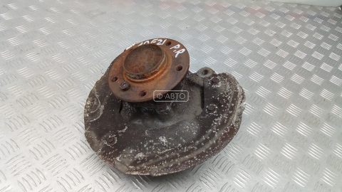 Ступица передняя правая