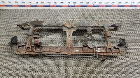 Передняя панель крепления облицовки (телевизор)