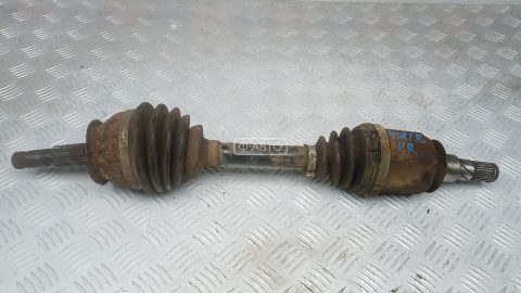 Привод передний правый