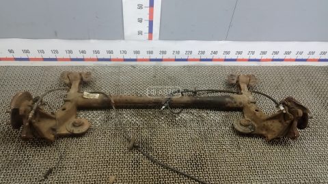 Балка задняя