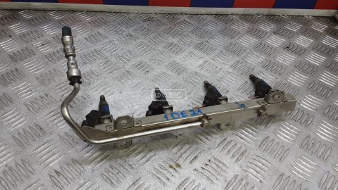 Топливная рампа бензиновая